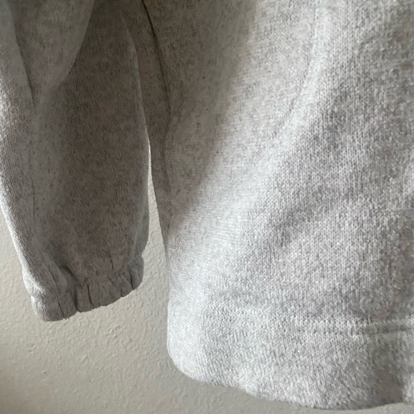 Old Navy Kid’s Pullover - Picture 2 of 7